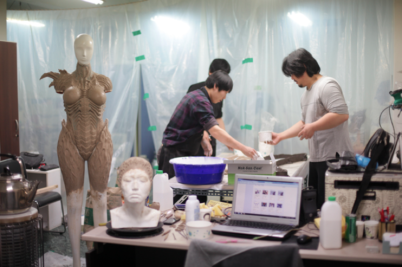 Illustration for article titled How To Make Incredible StarCraft CosplayÂ